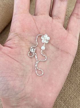 韩系银白花朵珍珠手链2026新款女