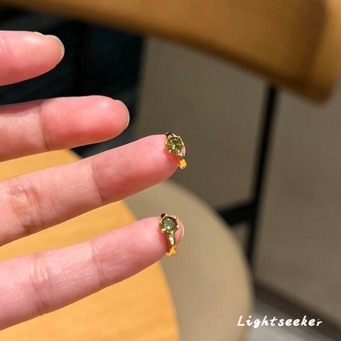 S925纯银橄榄绿mini闪钻耳扣小众