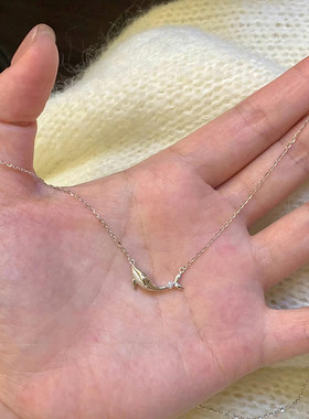 银色小海豚仿钻项链轻奢小众百搭