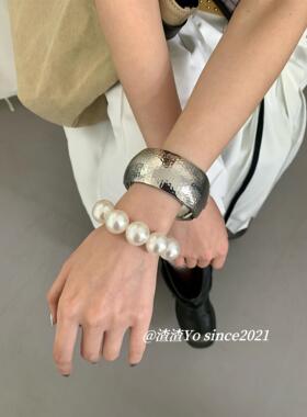 欧美冷淡风仿大珍珠串珠手串轻奢