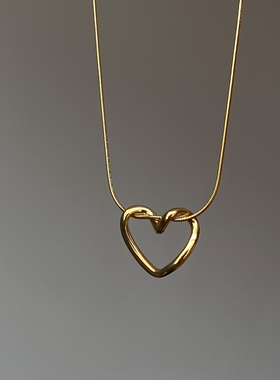 简约金结心形项链小众女轻奢精致