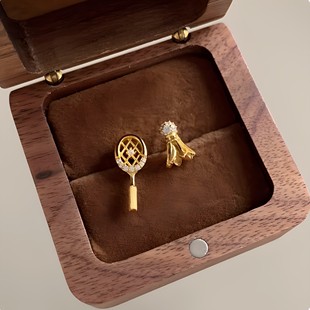 羽毛球拍不规则耳钉小众设计稀奇古怪个性 独特创意百搭耳饰女 时尚