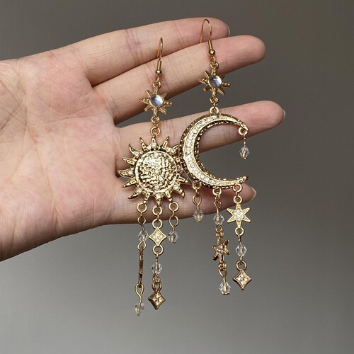 中古Vintag金色做旧太阳月亮耳环