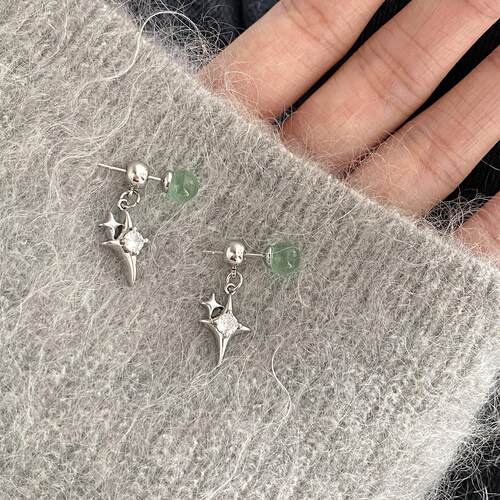 绿星芒薄荷绿四芒星耳环简约百搭