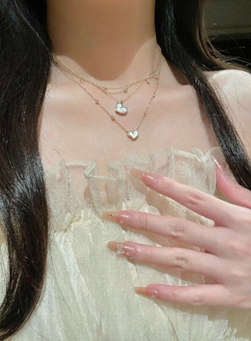 精致小众镶钻白贝母爱心项链女款小众轻奢显天鹅颈高级感锁骨链