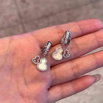 新中式仿白贝母葫芦吊坠耳环精致