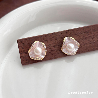 新中式粉色荷叶珍珠耳钉甜美气质