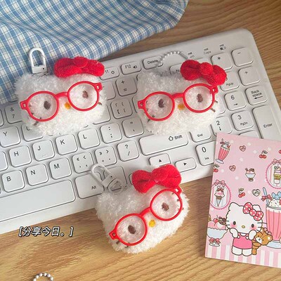 复古红色眼镜KT猫挂件可爱卡通公仔钥匙扣包包挂件毛绒Y2k风挂饰