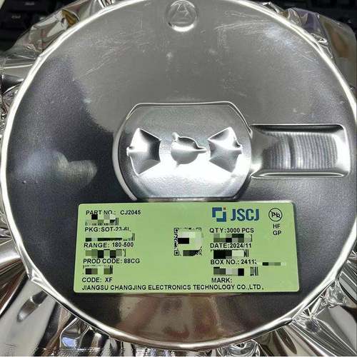 Cj2045 Sot-23-6L晶体管Npn+Pnp晶体管1.5A/30V原装点长电池