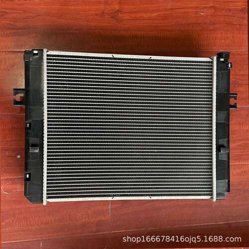 厂家热销适用于车T水箱MC-2CN52TCM-2CN5-Z2散热工程机械叉配件