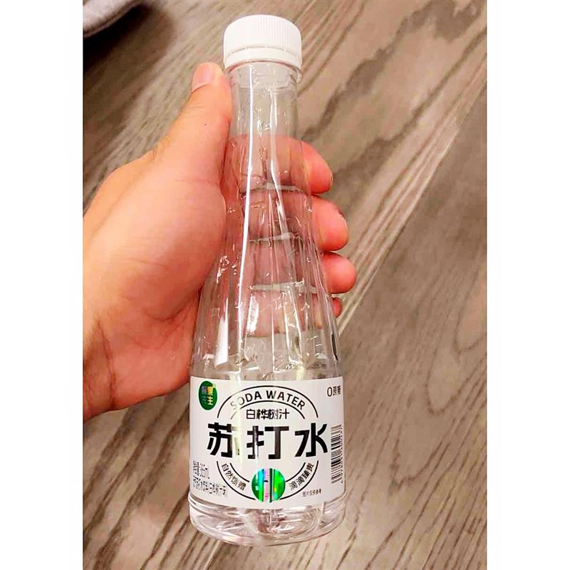 新货愉果先生白桦树苏打水