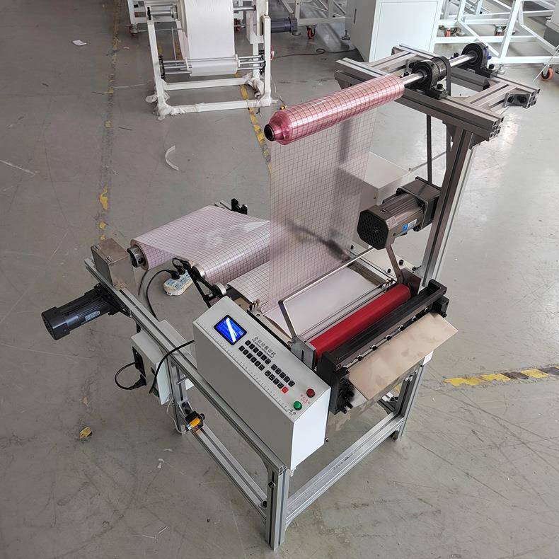 全自动复合贴片裁切机不干胶收卷机绝缘纸牛津布无纺布铝箔切断机