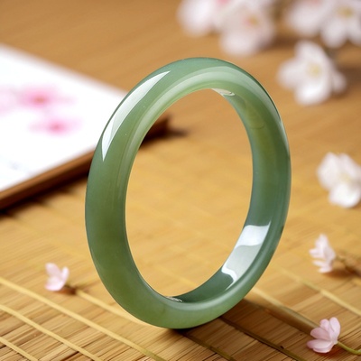 月景梵天然和田玉手镯晴水色四大