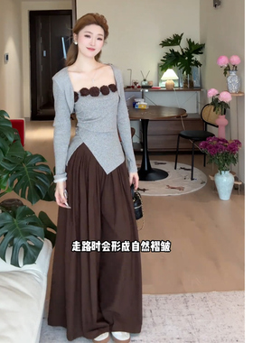 Wannvy Up 辣妹纯欲氛围感套装抹胸针织开衫上衣秋季休闲裤两件套