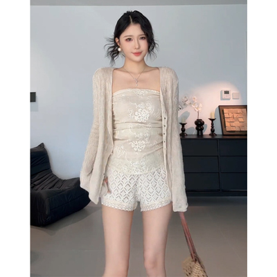 Wannvy Up 韩系甜美套装防晒针织开衫抹胸女装早秋休闲短裤三件套