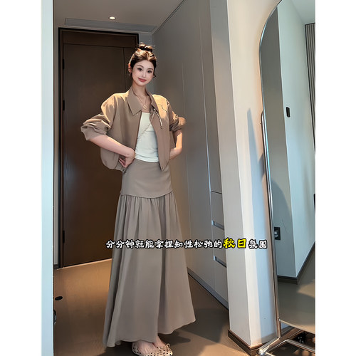 昕羽垚STUDIO 百搭工装风高级短款翻领长袖外套高腰显瘦屁帘裙子