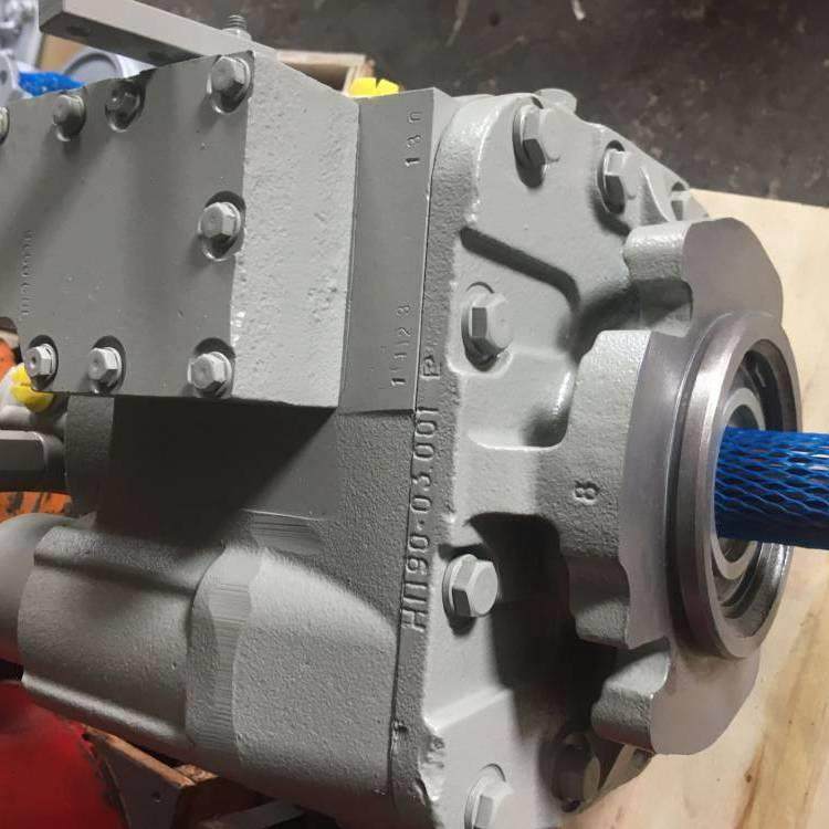收割机液压泵PV23柱塞泵 PV22液压泵及配件