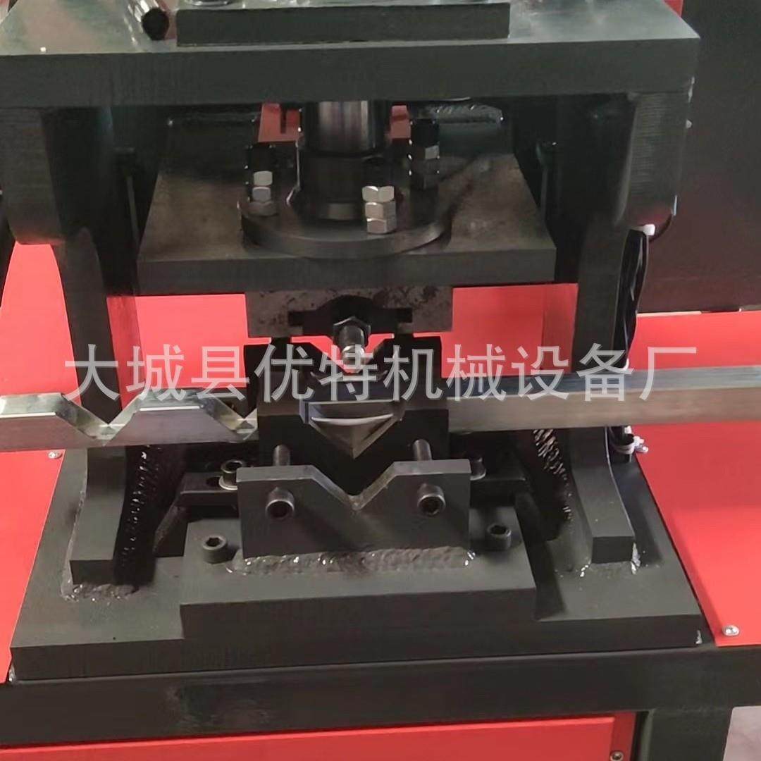 护栏圆管冲弧机液压方管切90度角铁管材压弧机模具冲孔机