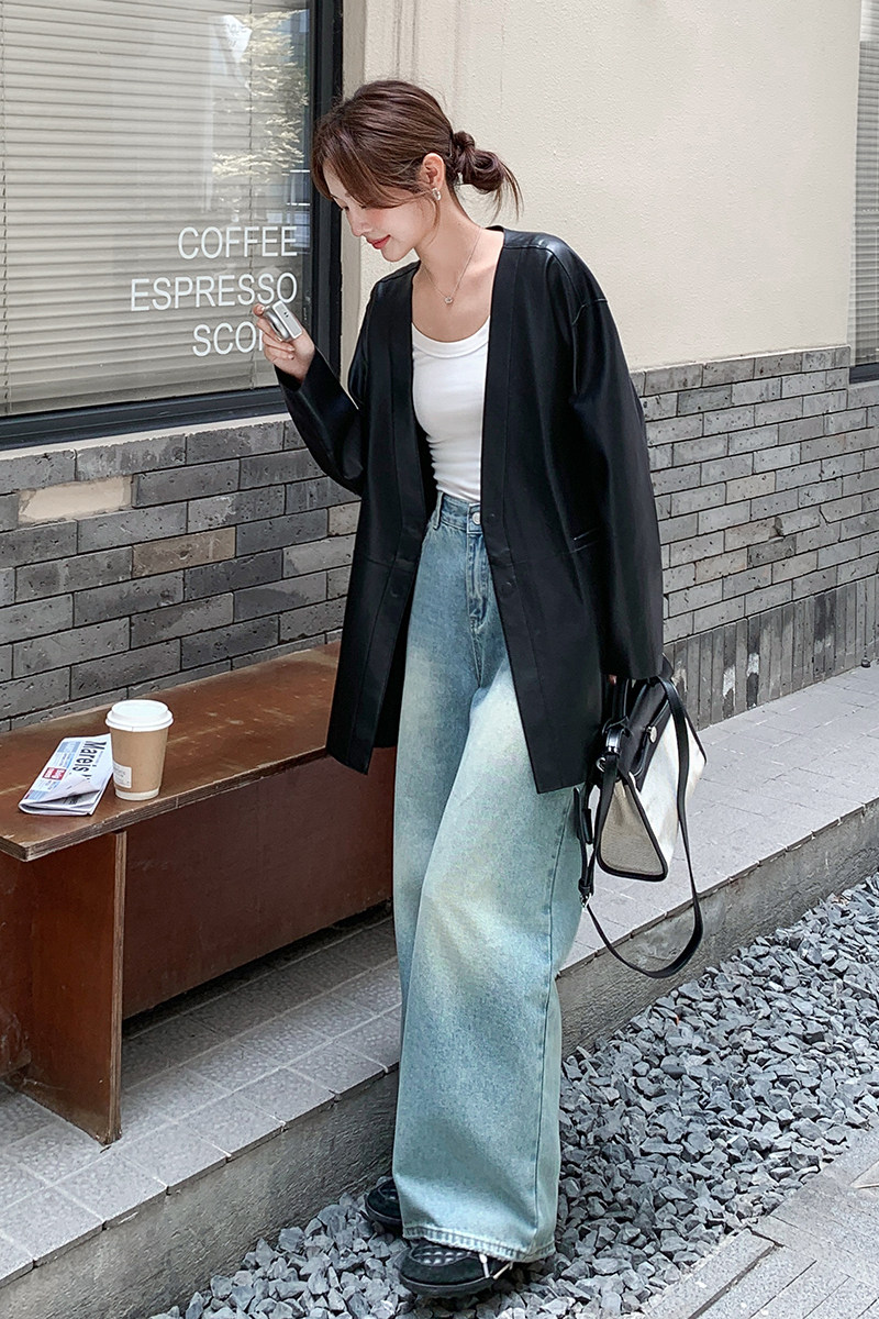 黑色盐系高级感西装外套女2025秋新款炸街气质PU皮小个子西服,女装皮衣,2C309