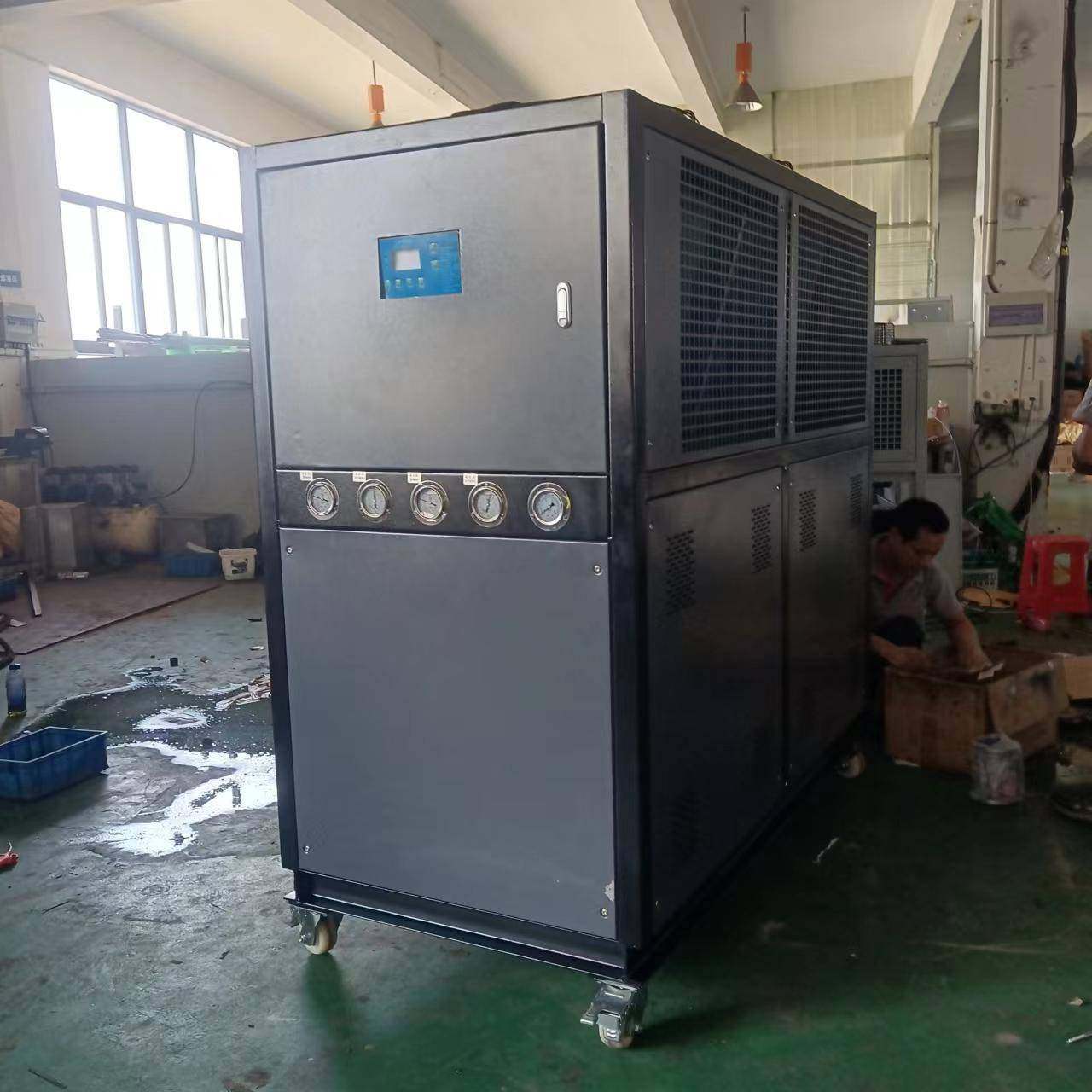 KRB-15AD风冷式冷水机工业制冷机苏州冷水机冷水机模具降,清洗/食品/商业设备,其他食品加工设备,淘宝优惠券,粉丝福利购,淘宝优惠卷