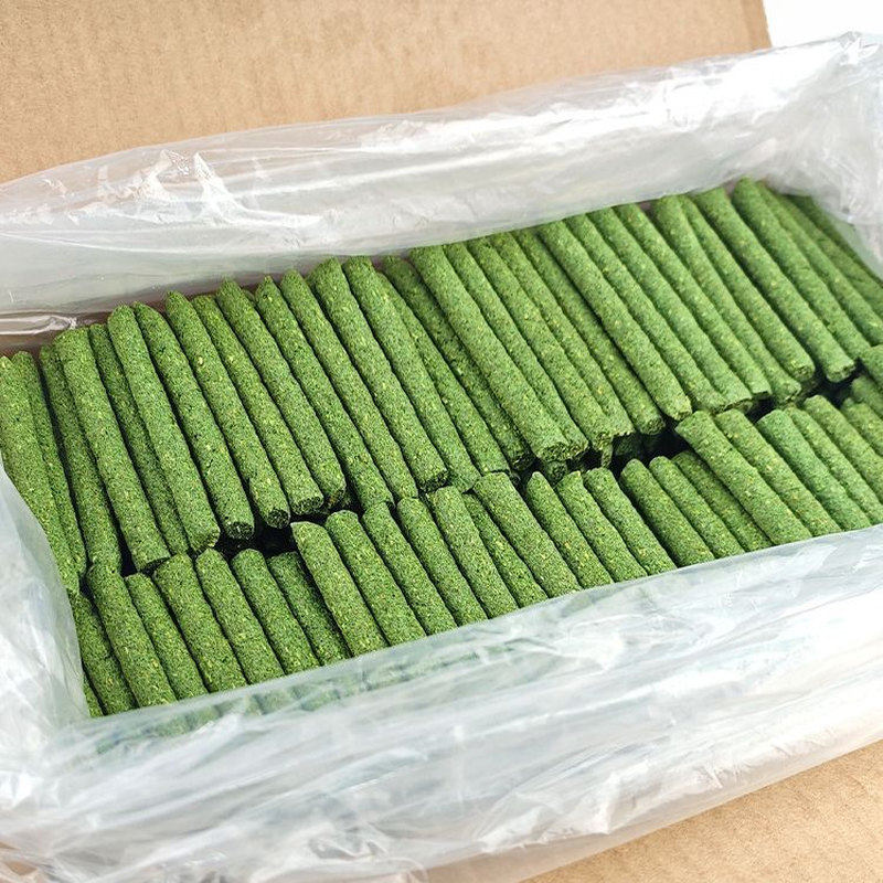兔兔天然苜蓿草磨牙棒成兔专用挤压式营养均衡宠物零食均衡营养