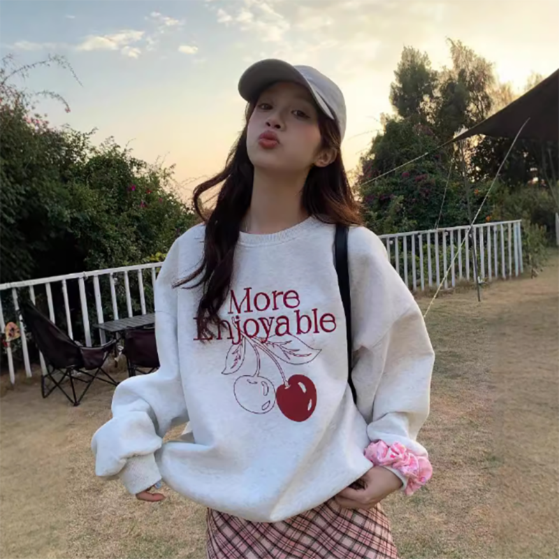 韩版小众可爱樱桃印花卫衣女小个子套头宽松圆领长袖上衣春秋体恤