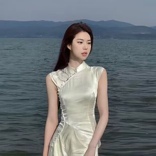 高级感气质复古开叉长裙子 2023年夏季 白色改良版 旗袍连衣裙女无袖