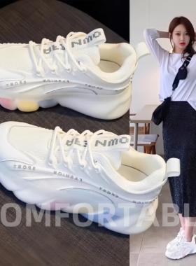 德国羽毛球鞋女款四季新款轻便减震运动跑步棉花糖防滑排球网球鞋