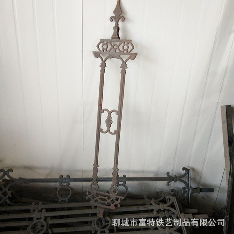 铸铁护栏围栏单剑式穿管护栏别墅庭院小区围墙铁栅栏铁艺护栏