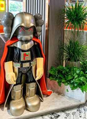 kaws黑武士白兵摆件潮流公仔卡通雕塑电影院电竞酒店酒吧开业装饰