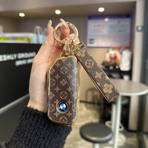 适用于新款宝马5系钥匙套3系7系男女壳X1X2高级X4X6刀锋IX5车扣包