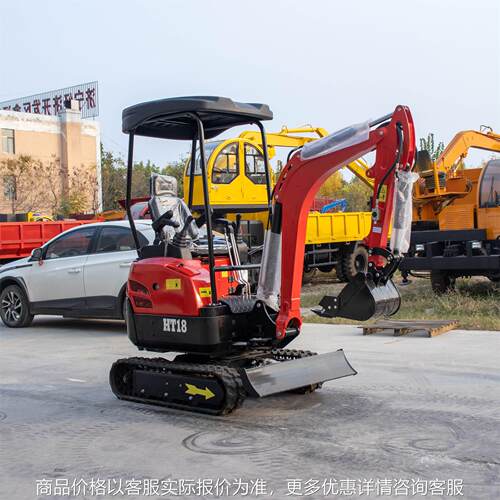 工厂直售18小型挖机 出口欧五认证挖机 1.8吨农用挖坑挖沟勾机