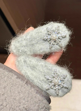 灰色毛绒绒雪花发夹刘海夹侧边夹甜美秋冬氛围感小雪掰掰夹bb夹子