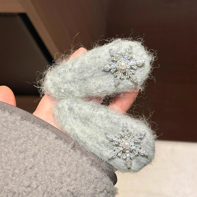 灰色毛绒绒雪花发夹刘海夹侧边夹甜美秋冬氛围感小雪掰掰夹bb夹子