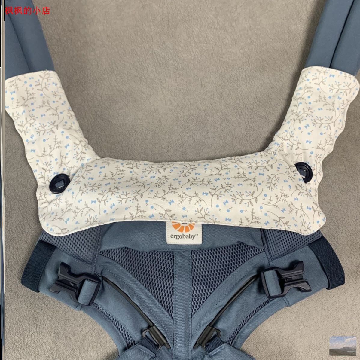 二狗背带口水巾美国360背带配套吮吸带磨牙咬咬毛巾垫围兜纯棉