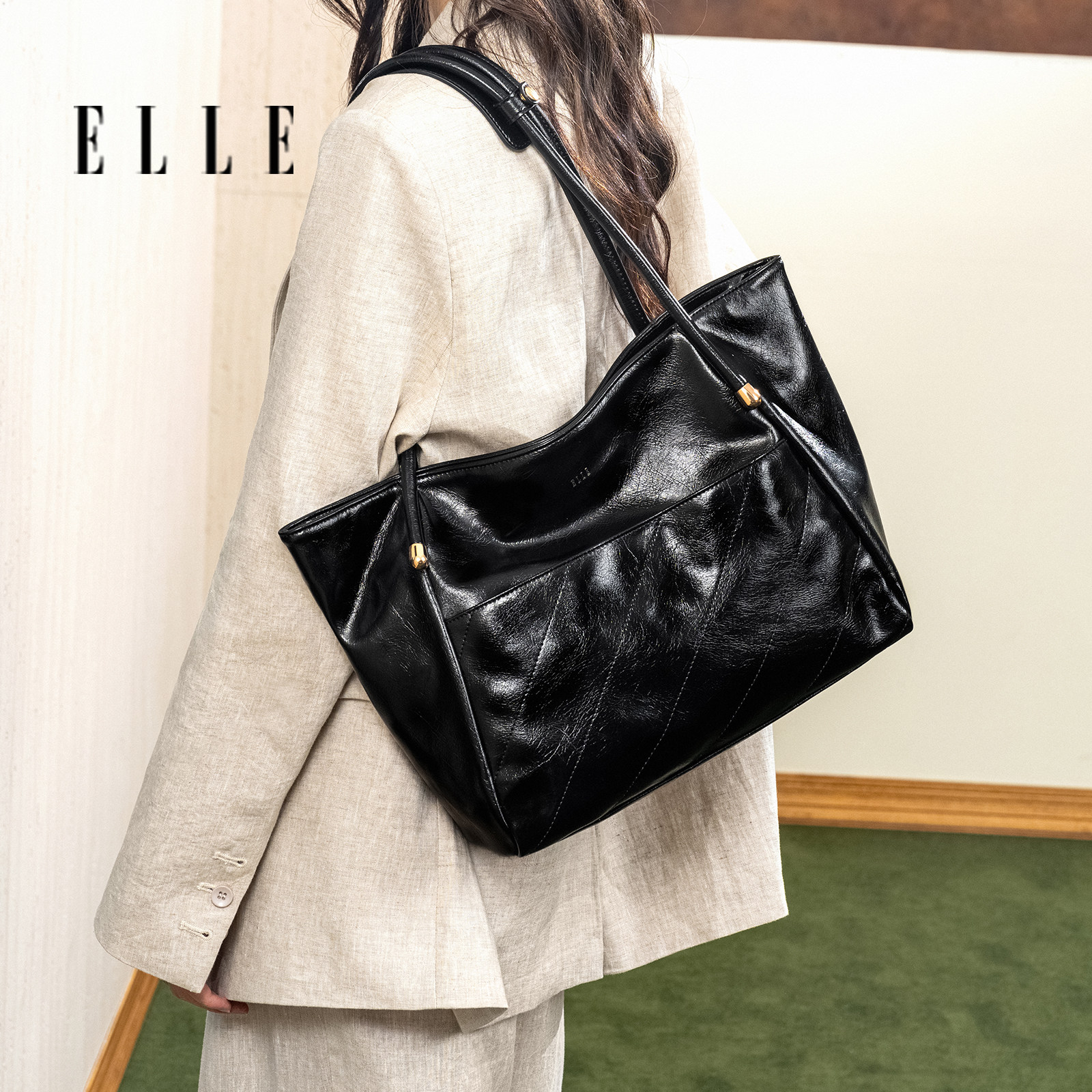 ELLE托特包包女新款大容量单肩包手提包轻奢小众高级感通勤斜挎包