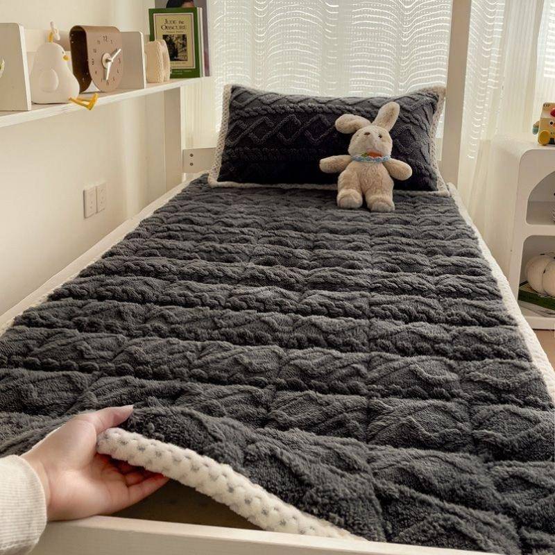 提花牛奶绒床垫褥子软垫家用加厚学生单人铺垫被冬季加绒毛毯床褥