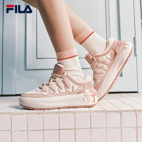 FILA斐乐女子萝卜鞋摩登板鞋