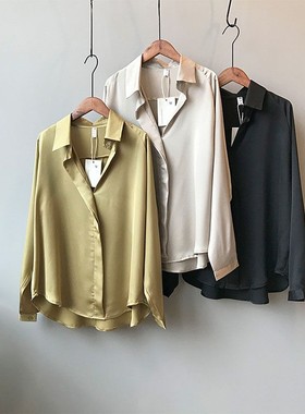 样板房衣帽间衣服道具摆件服装道具衣柜衬衣包包鞋子软装饰品