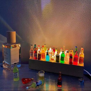 「左耳说」小酒瓶电脑桌面卧室竞房间氛围夜灯摆件装饰男生科技感