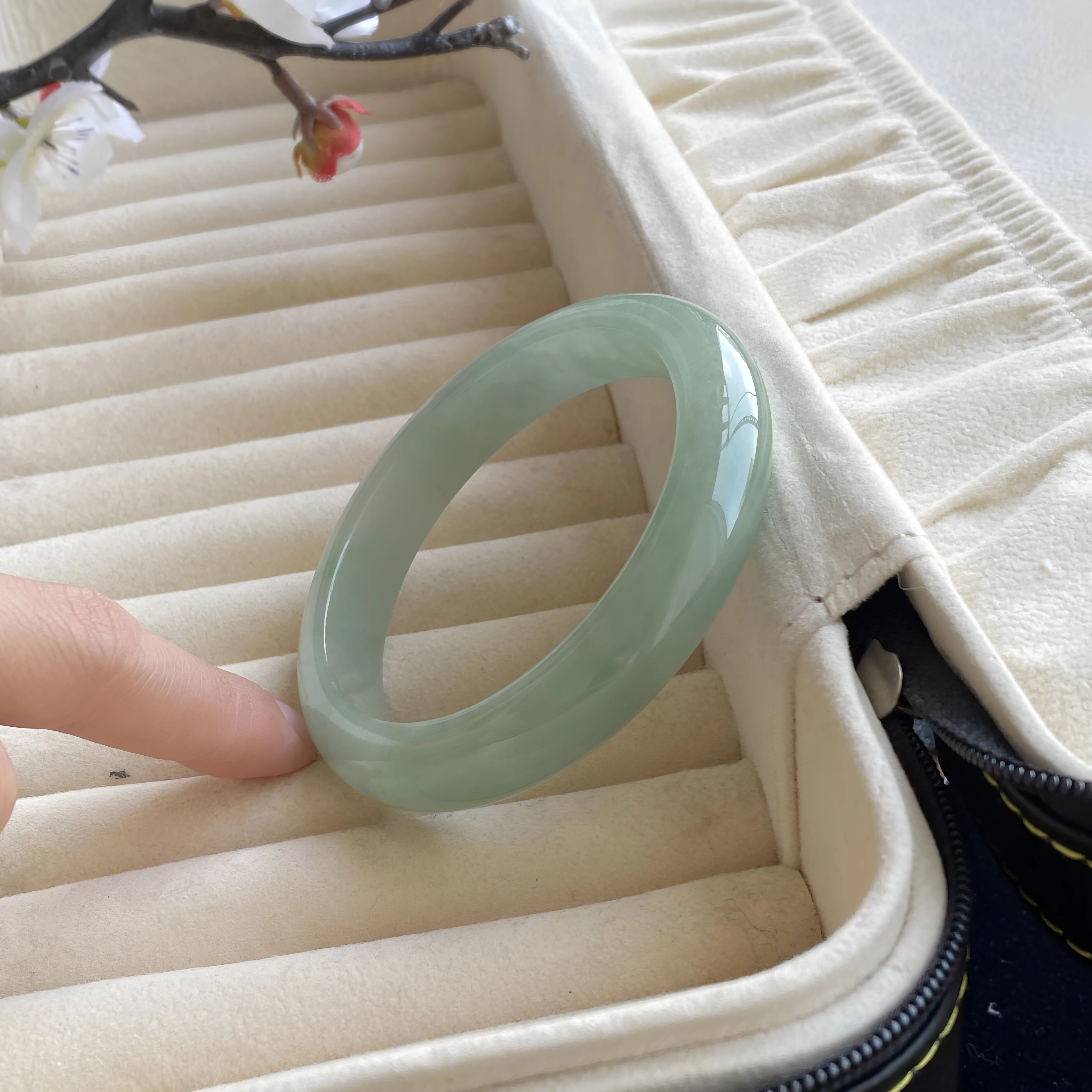 【8554人抢购中】"空青”玉手镯