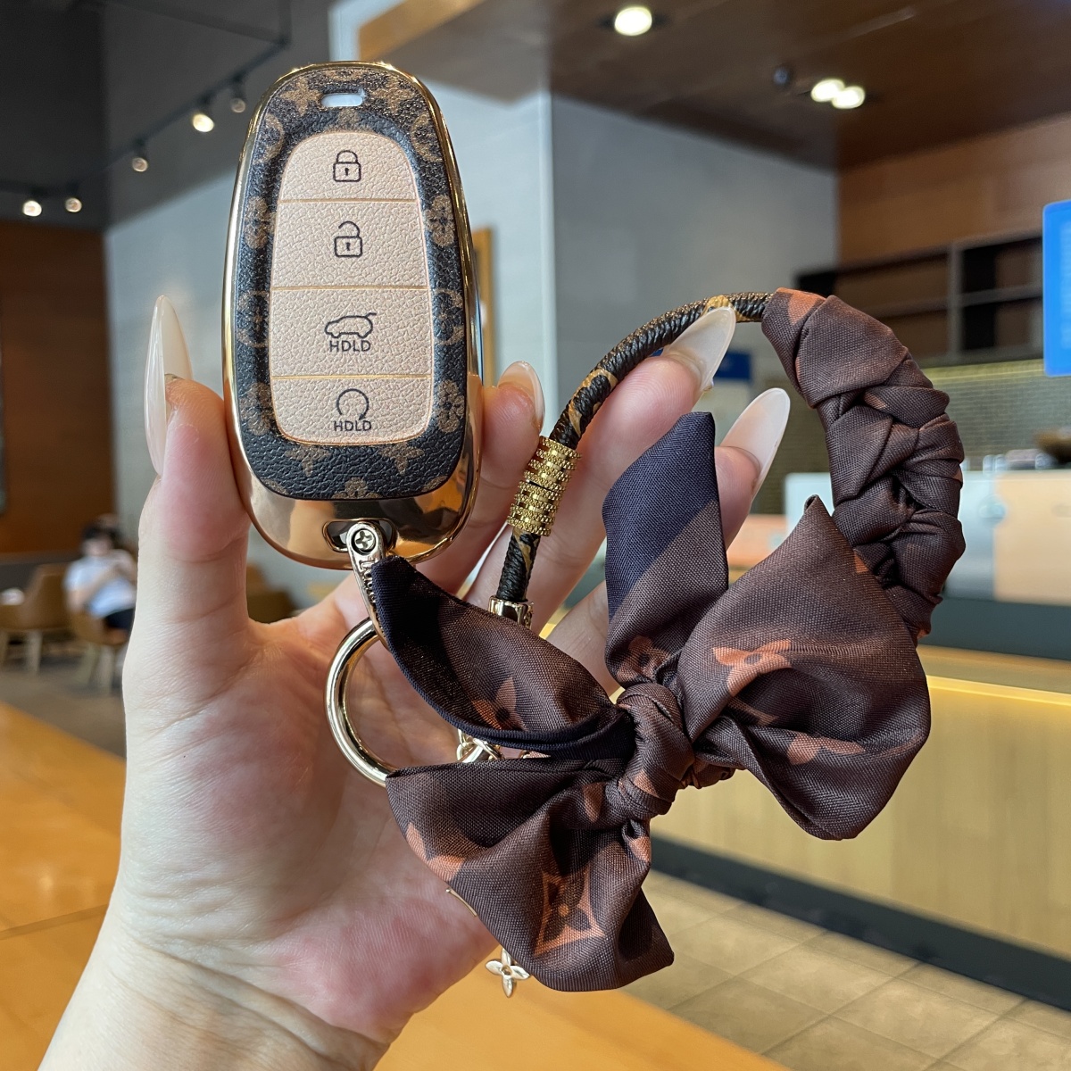 适用2024款现代帕里斯帝钥匙套21/22/23款第五代途胜L汽车壳包扣