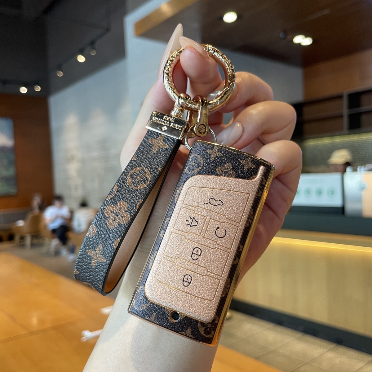 广汽传祺gs4Plus钥匙套埃安yPlus影豹m8宗师gs8壳gs3扣m6pro