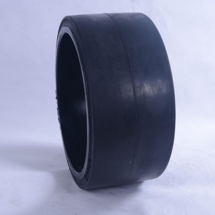 江苏轮胎/铣刨机实心胎/拖车实心胎/压配式实心胎20*9*16
