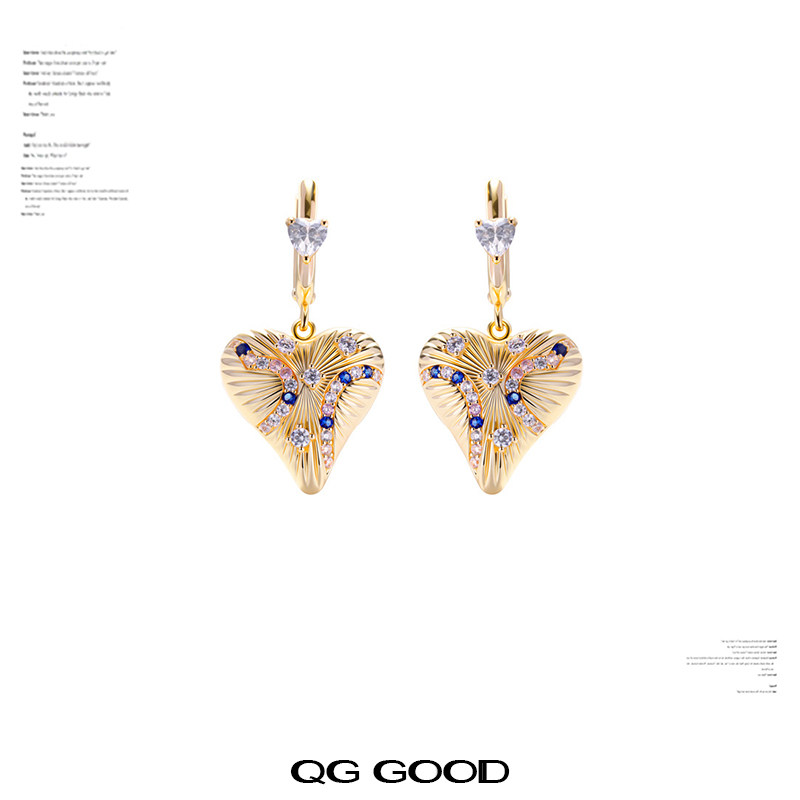 女新款精致高级感复古轻奢金色爱心耳环耳扣小众原创设计耳饰,饰品/流行首饰/时尚饰品新,耳环,淘宝优惠券,粉丝福利购,淘宝优惠卷