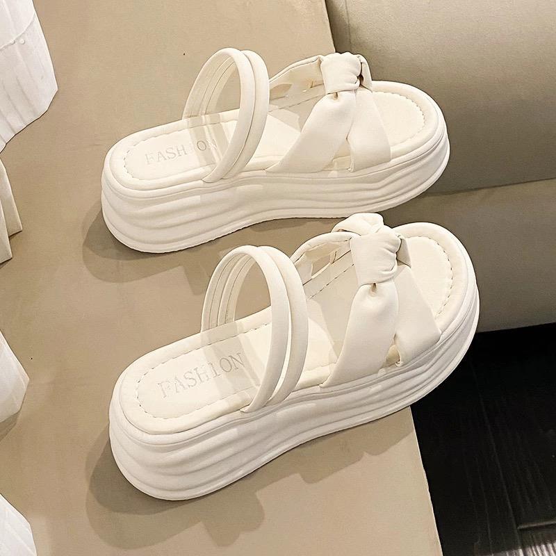 配裙子的凉鞋女仙女风厚底罗马鞋子2025年夏季新款高级感凉拖外穿