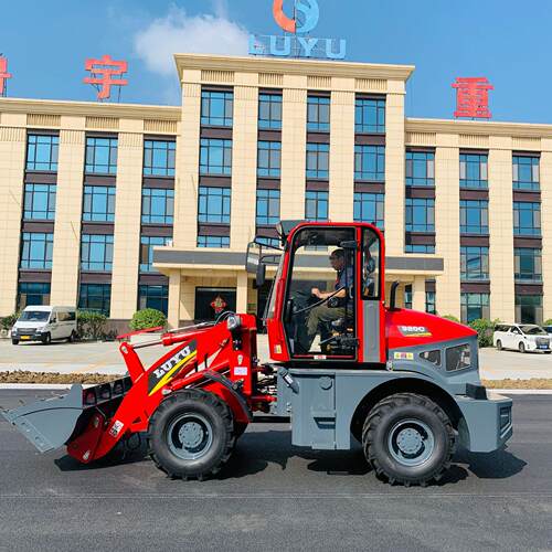 出口车型鲁宇铲车ZL920C工程建筑养殖场农用畜牧装载机