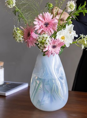 昀/YYUN 玻璃花瓶摆件手工卵石不规则插花瓶客厅鲜花插花器奶白色