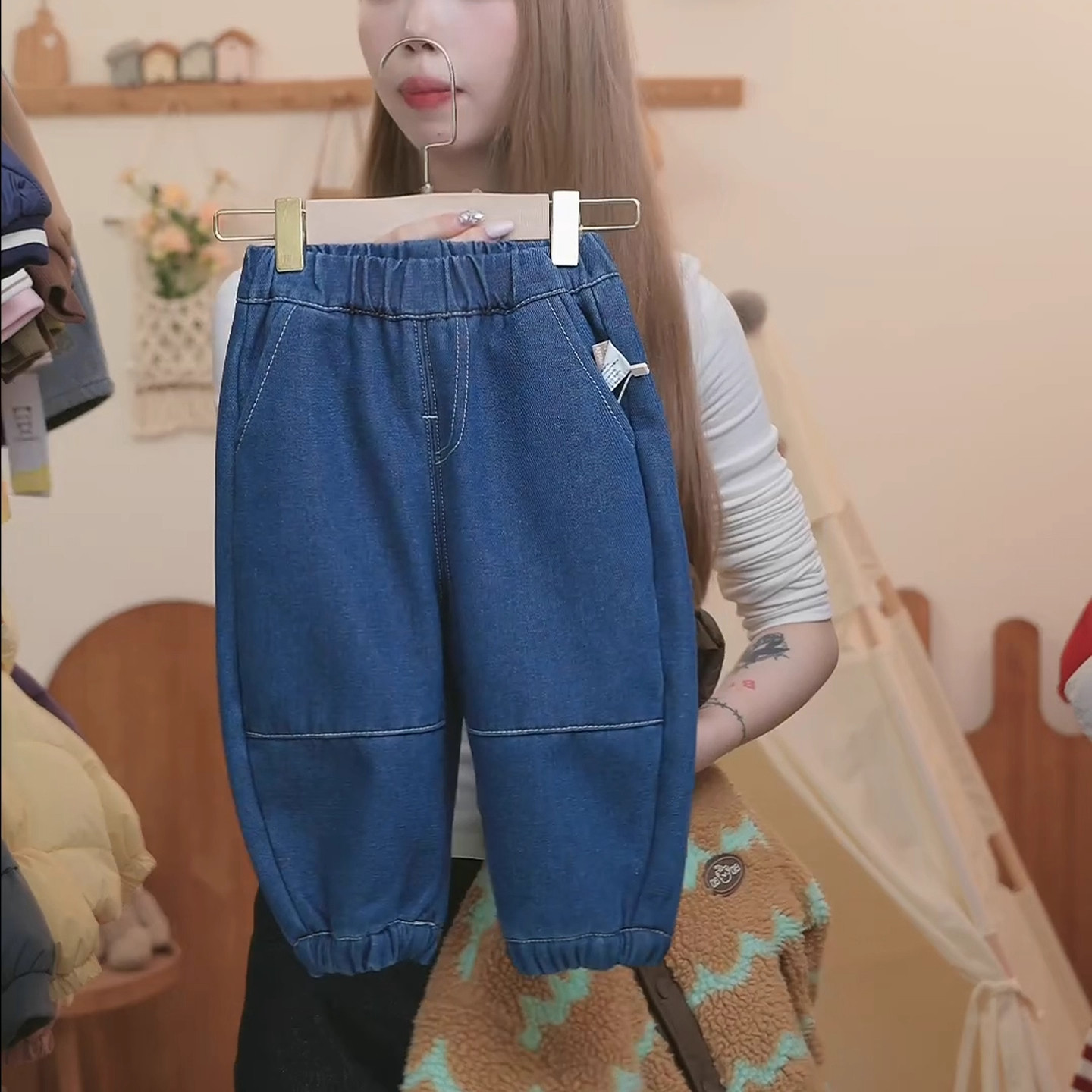 冬季女童加绒加厚小熊牛仔长裤