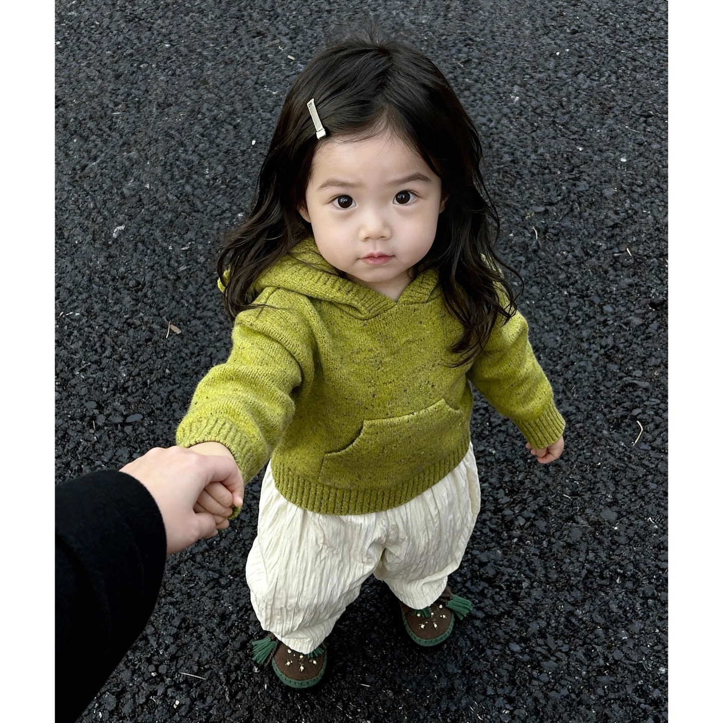 韩版女童绿色连帽针织毛衣